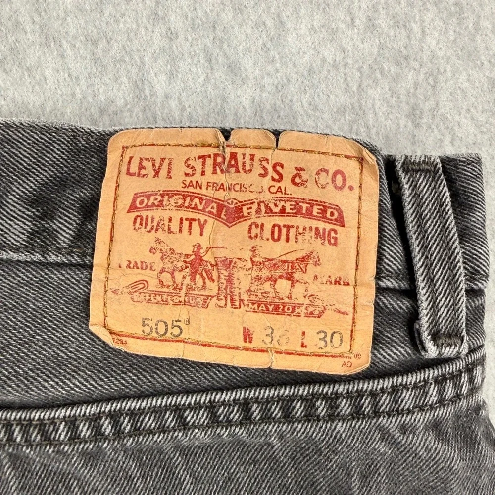 Vintage Levis 505 Jeans‎ Mens Fits 36x29 Black Denim Faded Straight Leg Casual